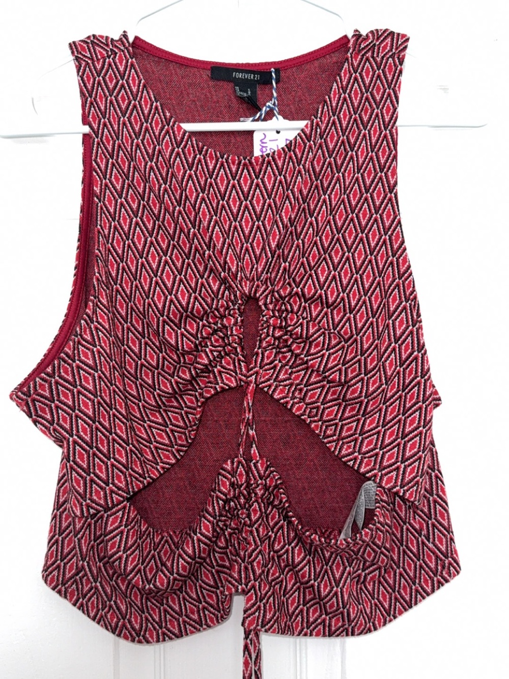 Forever 21 Red Diamond Print Tie front Tank